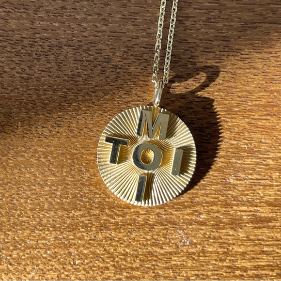 Ariel Gordon Toi Et Moi Starburst Pendant NWT - Picture 3 of 7